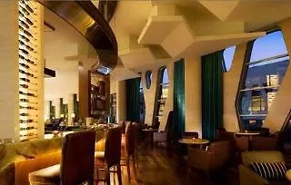 Courtyard By Marriott Times Square 4* Seoul