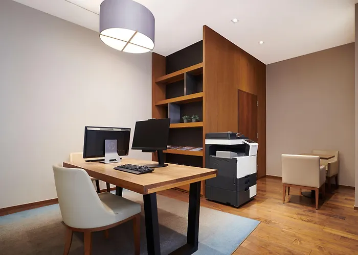Hotel Courtyard By Marriott Times Square 4*