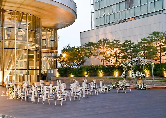 Courtyard By Marriott Times Square