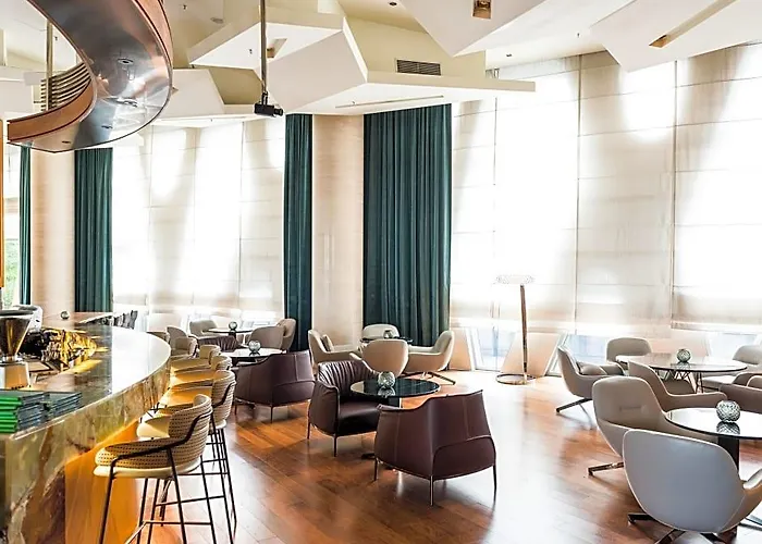 Courtyard By Marriott Times Square 4*