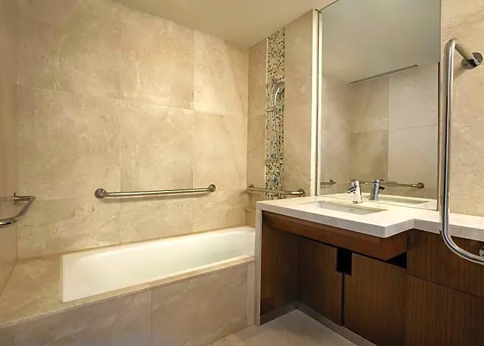 Courtyard By Marriott Times Square 4* Seoul